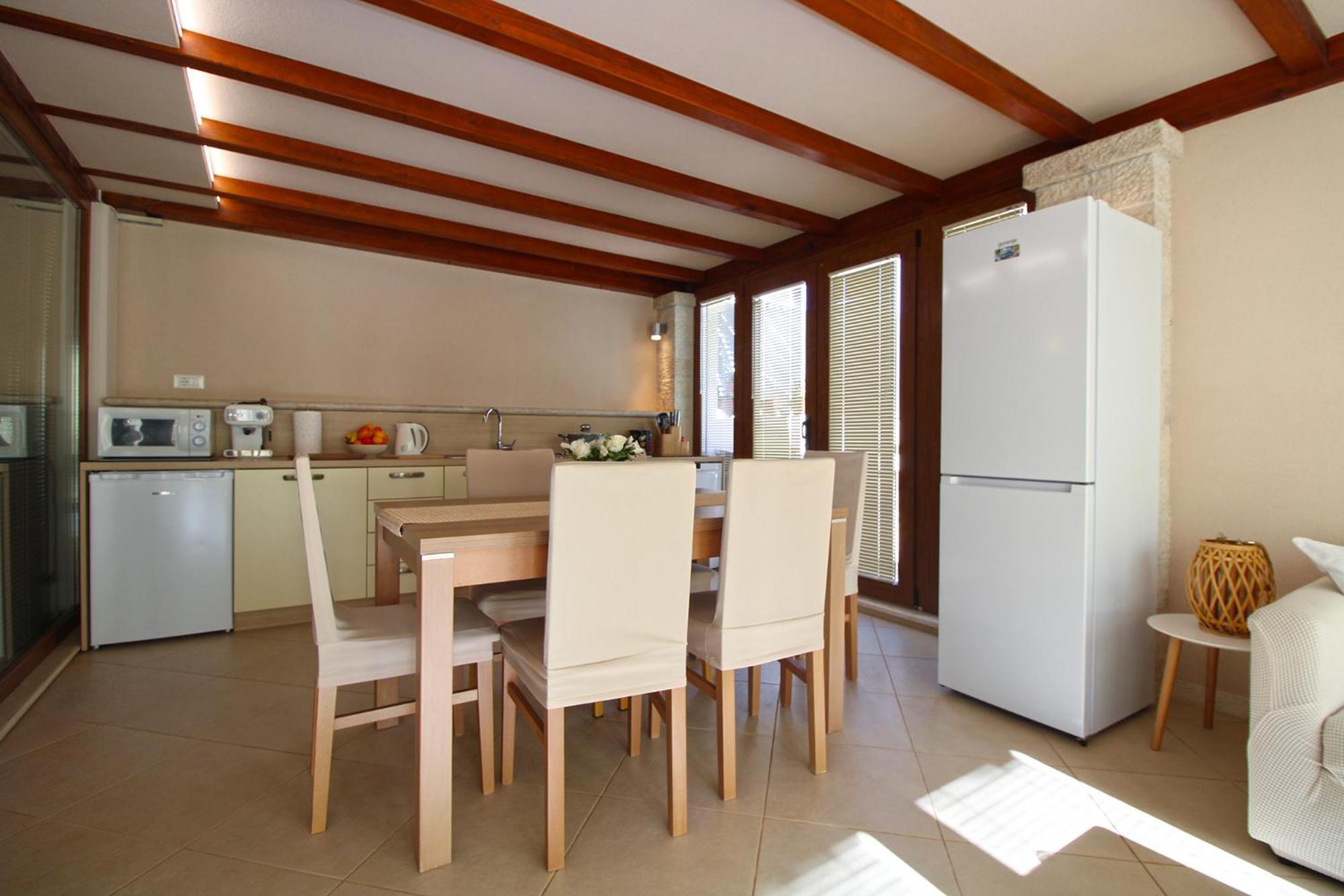 Apartments Kristina 1531 พูลา ภายนอก รูปภาพ