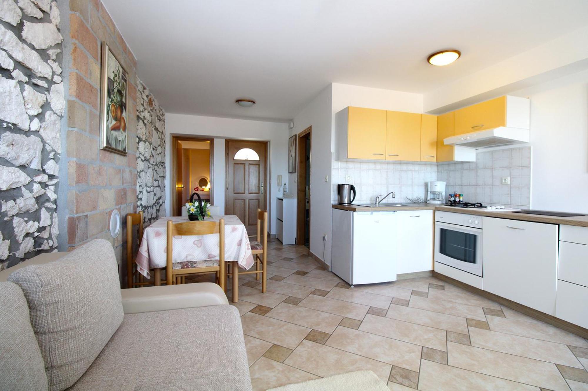 Apartments Kristina 1531 พูลา ภายนอก รูปภาพ