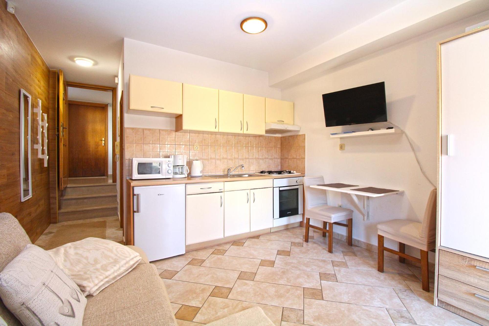 Apartments Kristina 1531 พูลา ภายนอก รูปภาพ