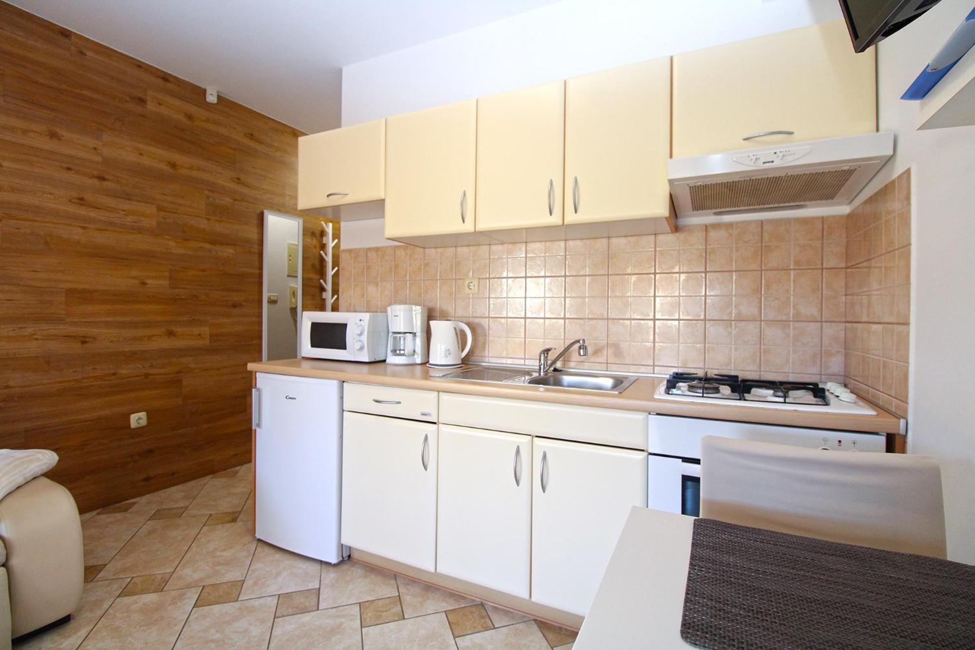 Apartments Kristina 1531 พูลา ภายนอก รูปภาพ